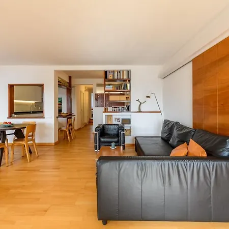 Muy Luminoso En Zona Tranquila 아파트 *