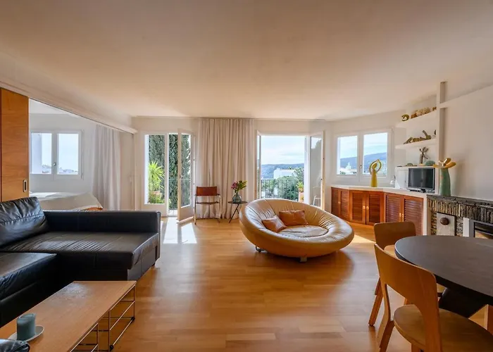 Muy Luminoso En Zona Tranquila Apartman