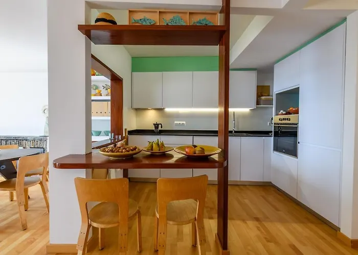 Apartman Muy Luminoso En Zona Tranquila